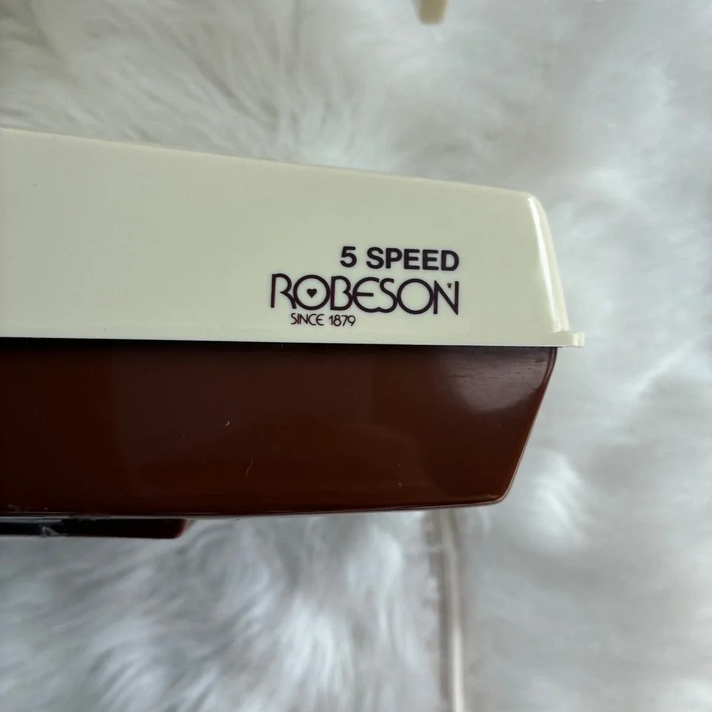 Vintage Robeson 5 Speed Hand Mixer Retro Brown Cream Electric‎ Mixer Works